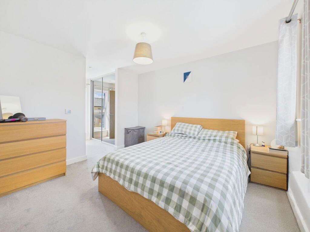 Pascal Mews, Oakgrove, Milton Keynes
